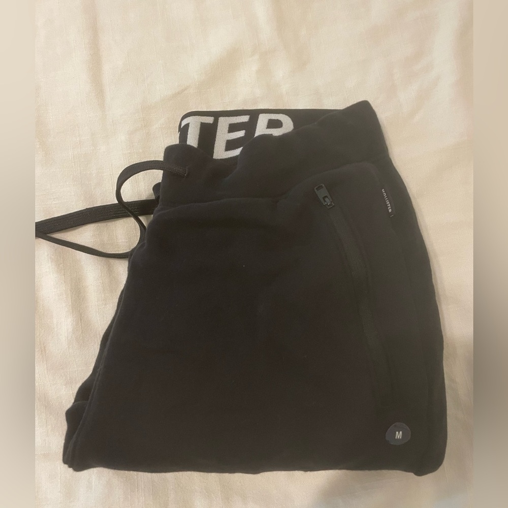 Men’s Hollister Black Joggers, Size M